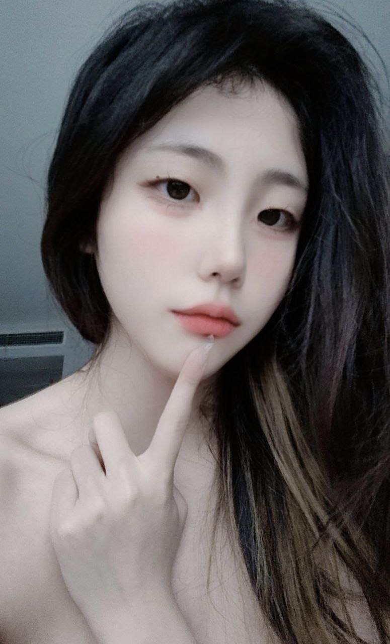 亚洲 欧美 日产 一区,メイリン モデルコレクション メ,观看免费无删减完整版